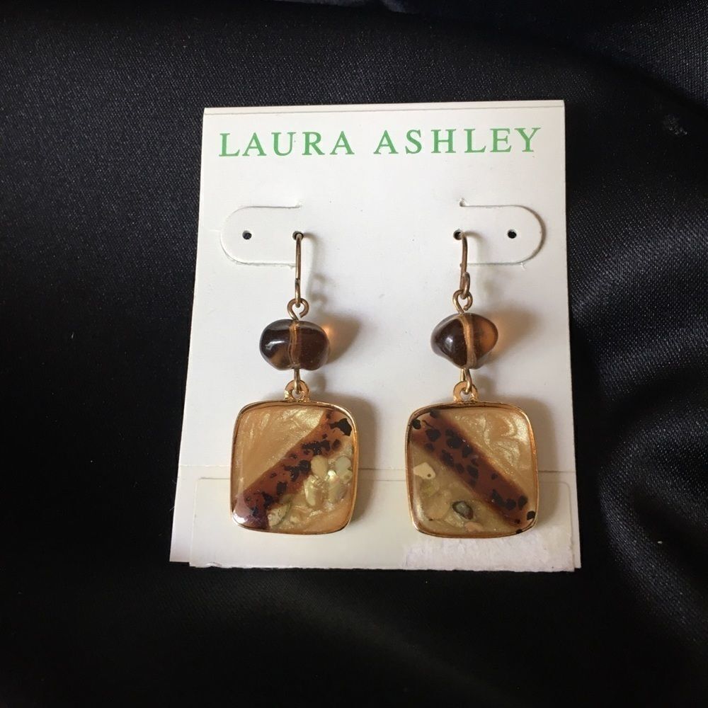 Bundle Sale 3 For 15 Laura Ashley Gold Tone Drop Dangle Earrings 15$